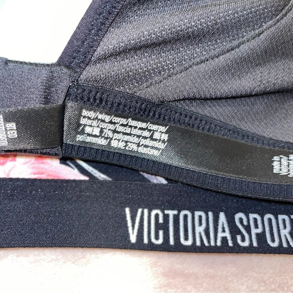 Victorias secret sport bra size 32DD - Picture 6 of 7